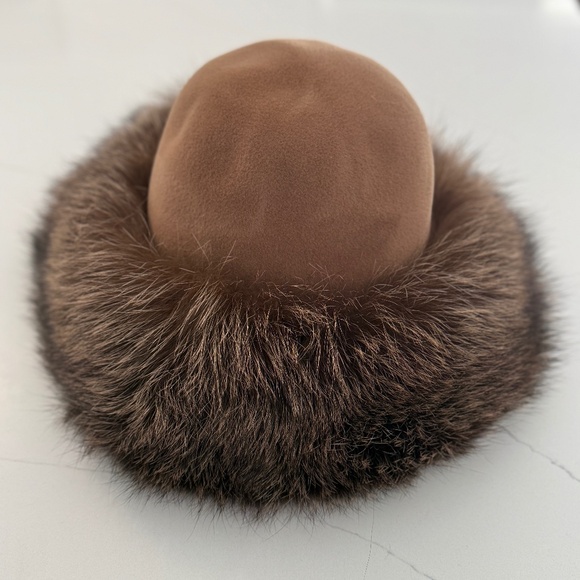 Patricia Underwood Brown Fox Trim Winter Ski Hat main image 6